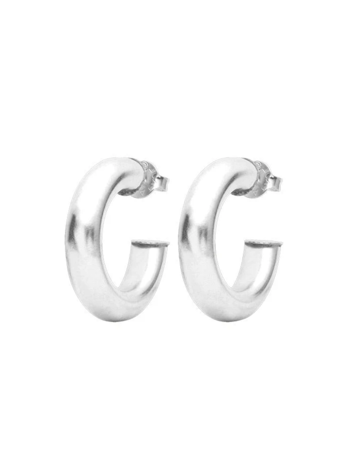 Shelia Fajl Shiny Small Chantal Hoops in Silver on white background.